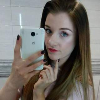 Inès